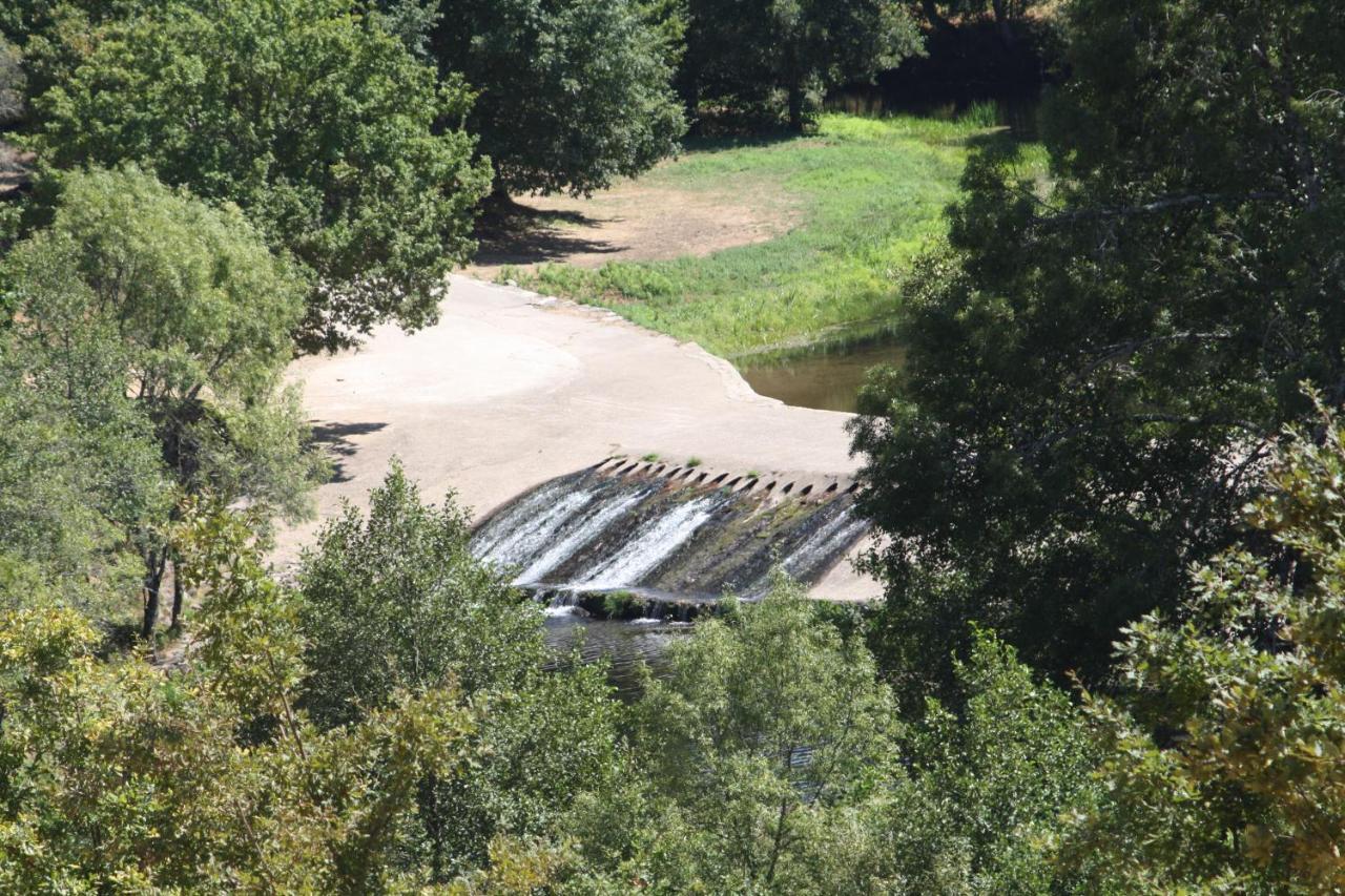 Retiro Da Arminda Villa Canedo  Eksteriør bilde